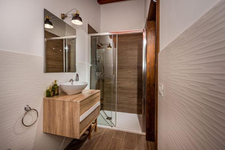 Villa Miro, Stupenda Villa Con Piscina Privata Кастеламаре дел Голфо Екстериор снимка