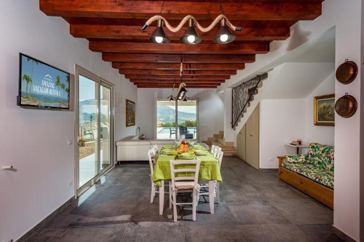 Villa Miro, Stupenda Villa Con Piscina Privata Кастеламаре дел Голфо Екстериор снимка