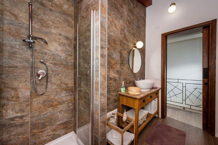Villa Miro, Stupenda Villa Con Piscina Privata Кастеламаре дел Голфо Екстериор снимка