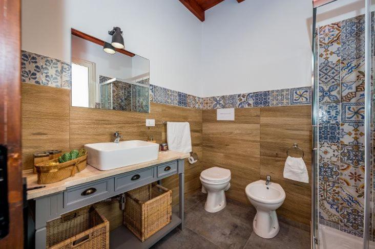 Villa Miro, Stupenda Villa Con Piscina Privata Кастеламаре дел Голфо Екстериор снимка