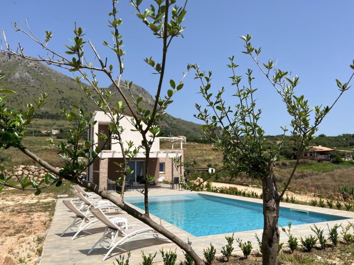Villa Miro, Stupenda Villa Con Piscina Privata Кастеламаре дел Голфо Екстериор снимка